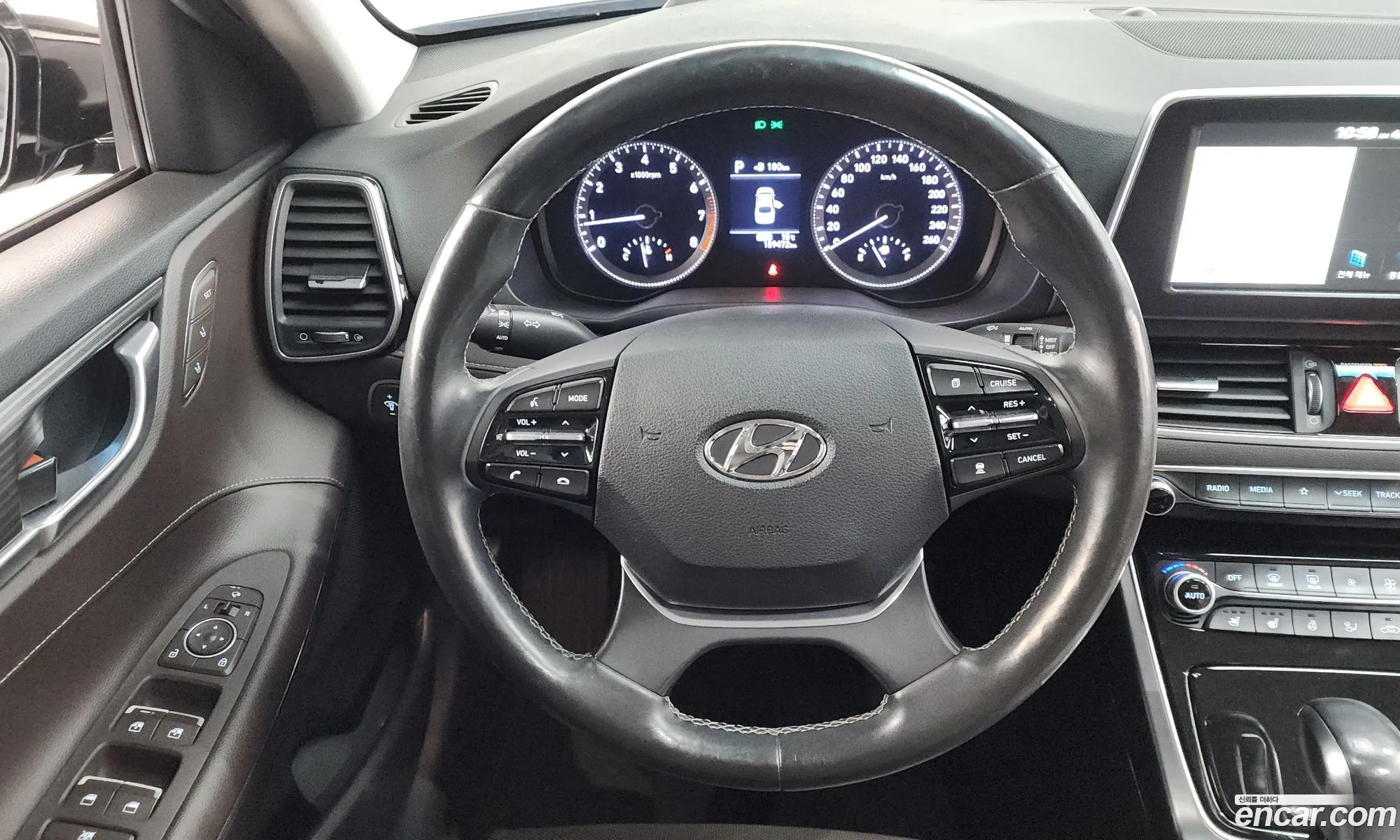 Hyundai Grandeur IG 2017 — 11