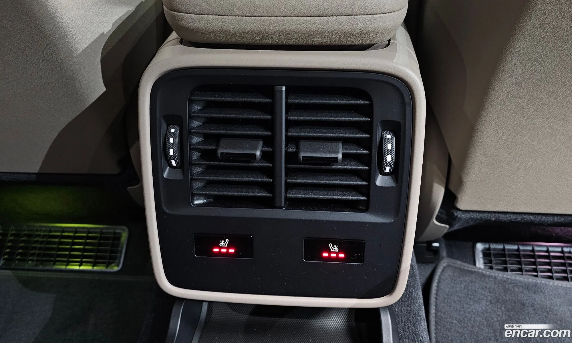Porsche Taycan 2023 — 13