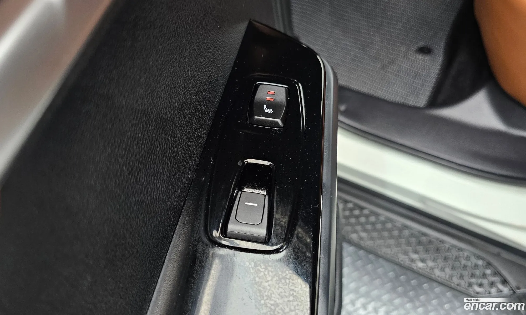 KG Mobility (SsangYong) Torres 2023 — 12