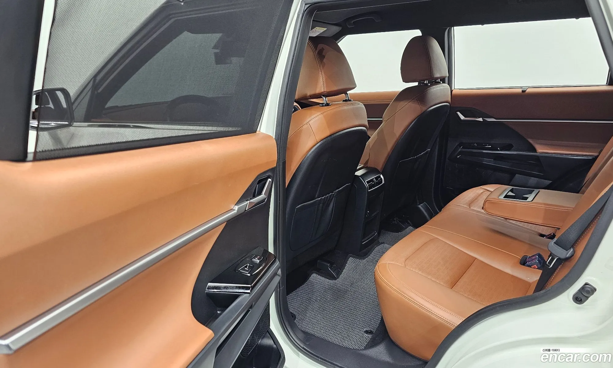 KG Mobility (SsangYong) Torres 2023 — 20