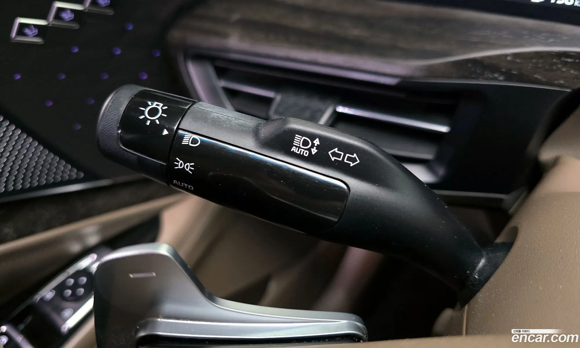 Kia K8 Hybrid 2022 — 29