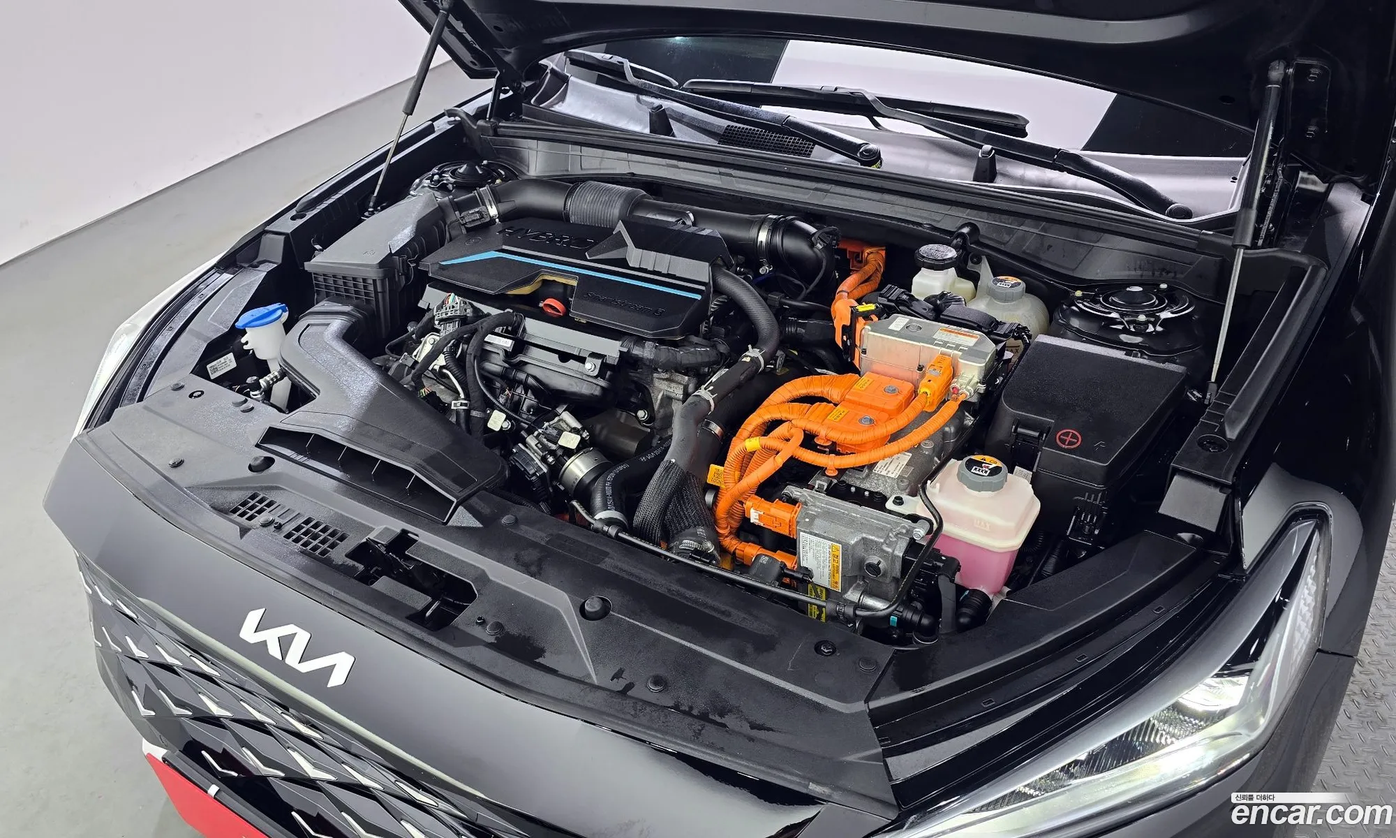 Kia K8 Hybrid 2022 — 20