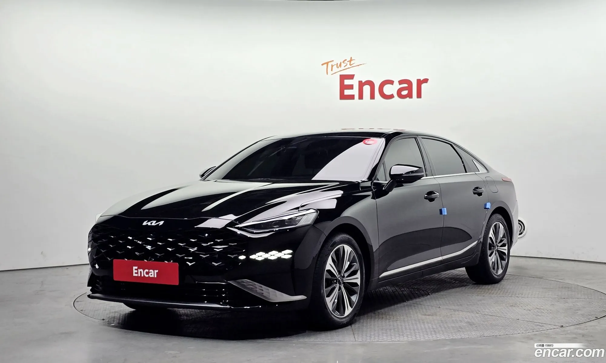 Kia K8 Hybrid 2022 — 5