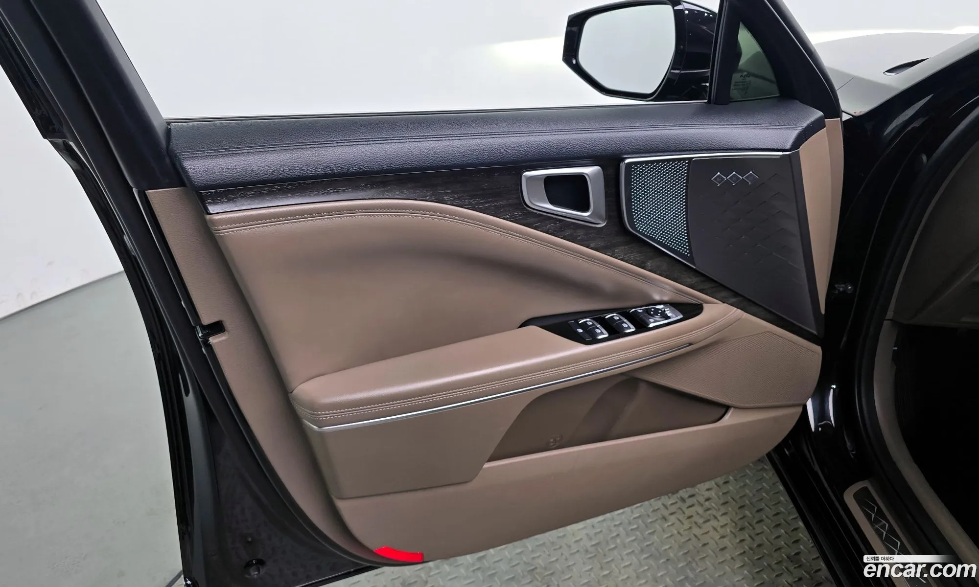 Kia K8 Hybrid 2022 — 2