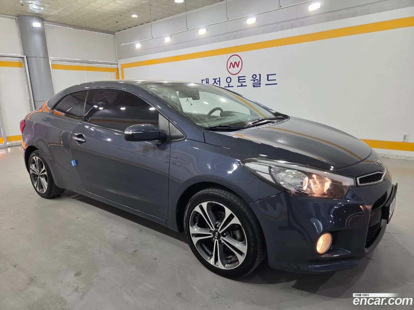 Kia K3 Koup 2014 — 2