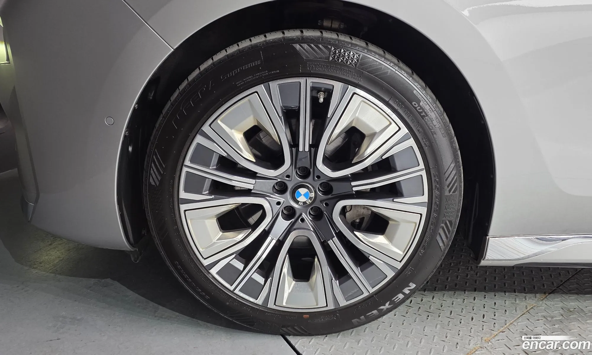 BMW 7 Series 2023 — 4