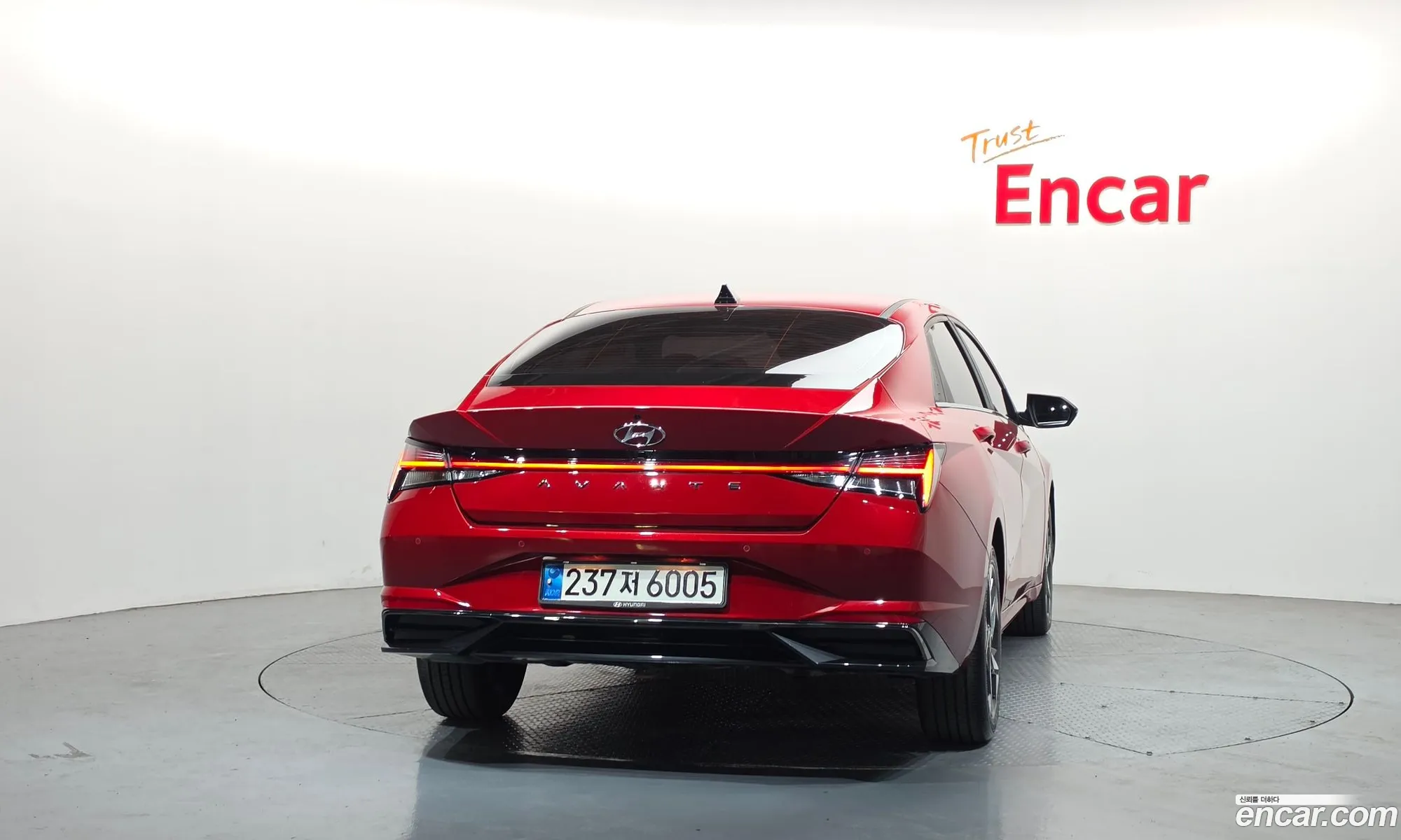 Hyundai Elantra 2021 — 10
