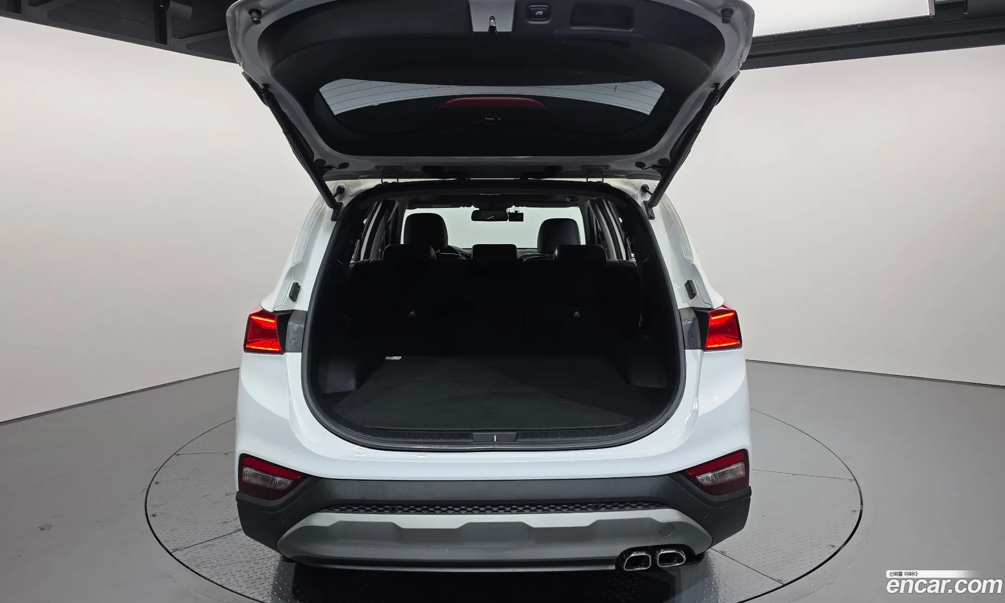 Hyundai Santa Fe TM 2019 — 16
