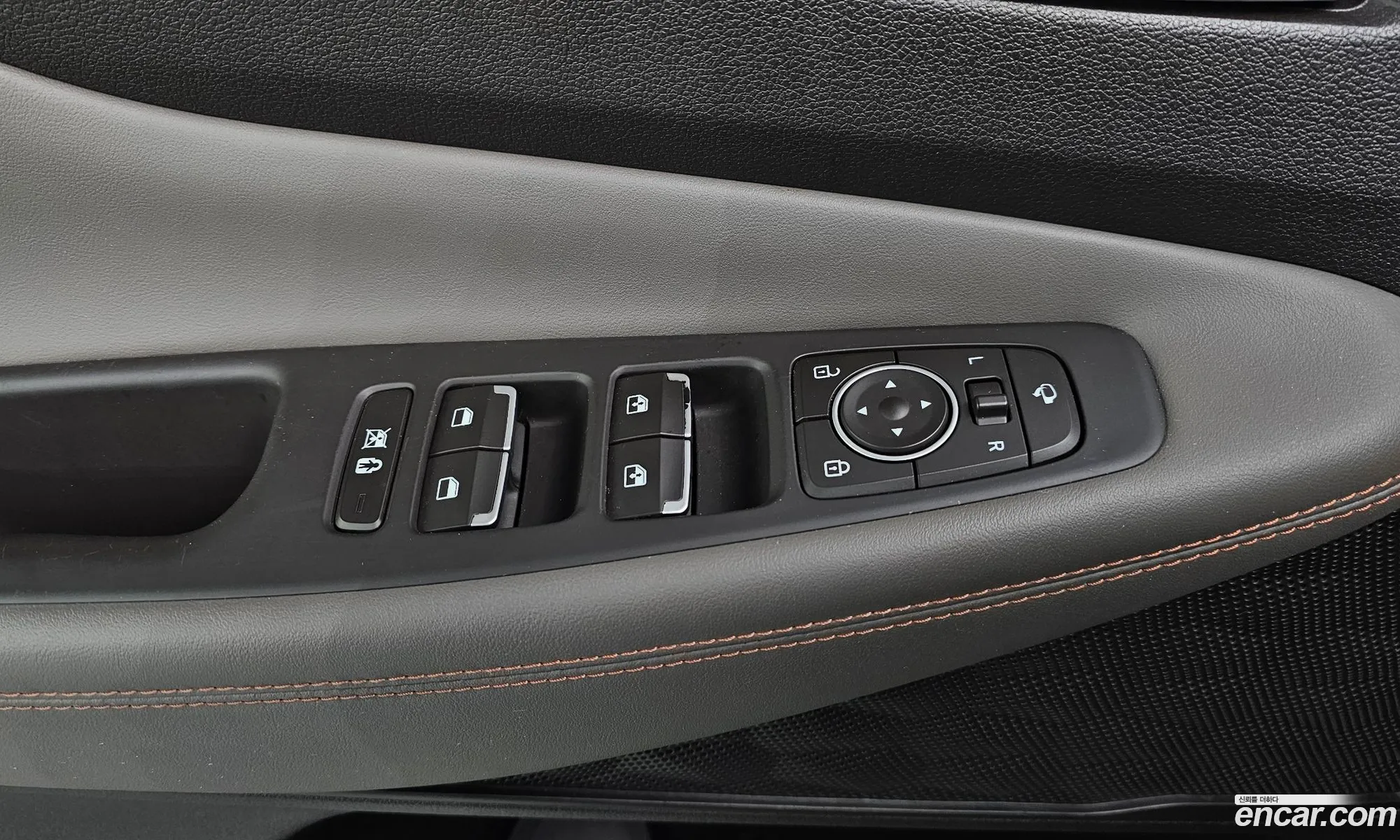 Hyundai Santa Fe TM 2018 — 16
