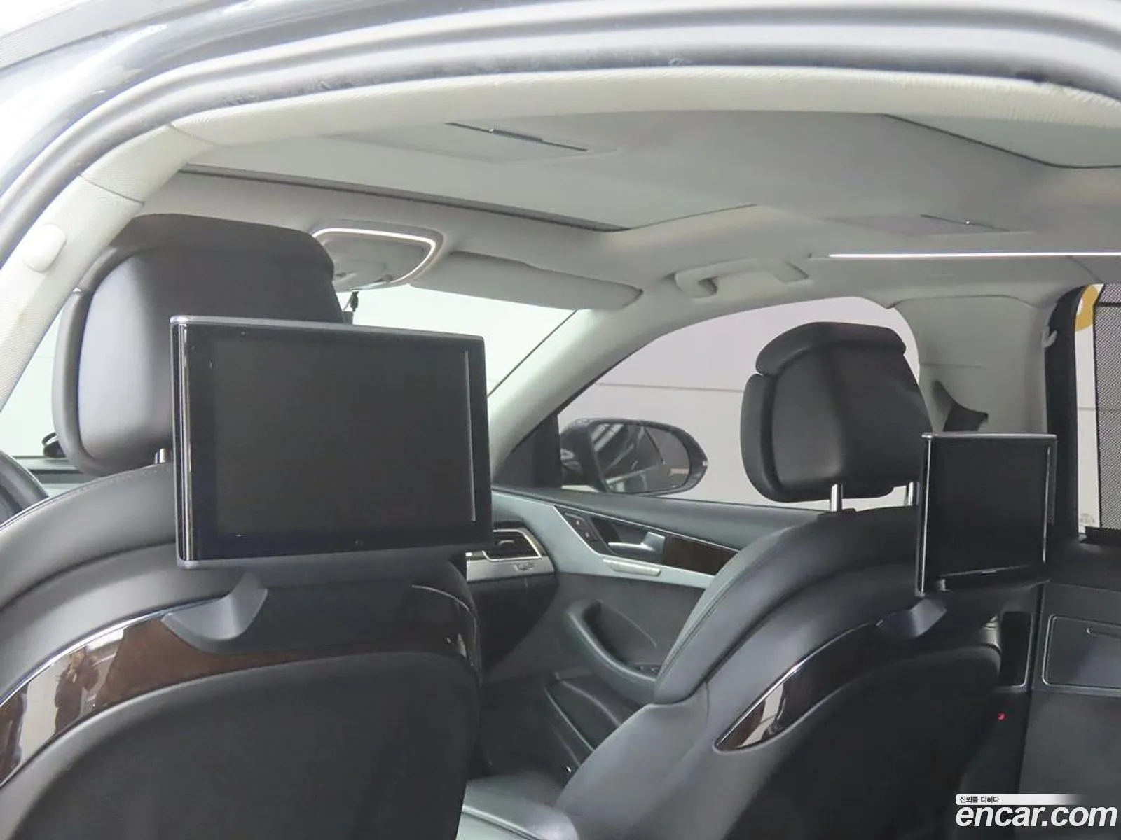 Audi A8 2014 — 3