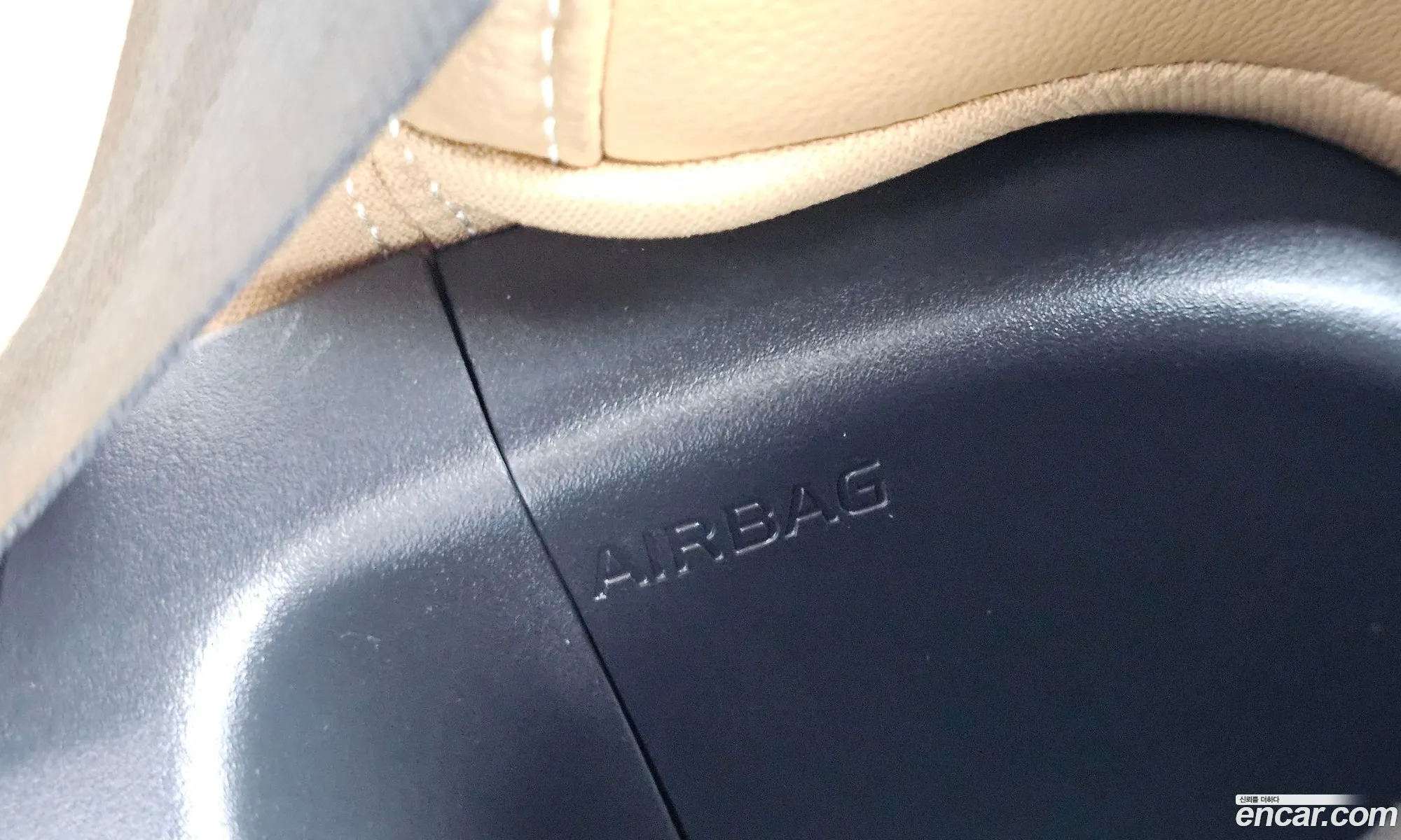 Volvo XC40 2019 YV1XZACACL2193854 — 9
