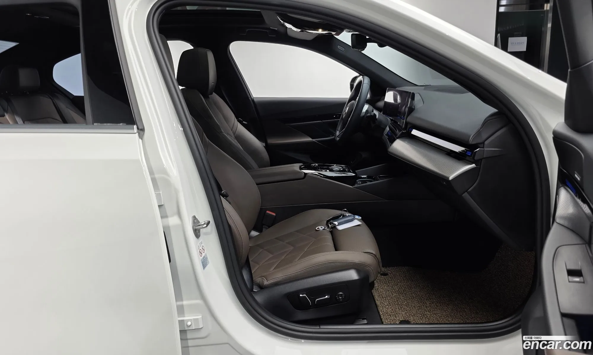 BMW 5 Series 2024 — 5