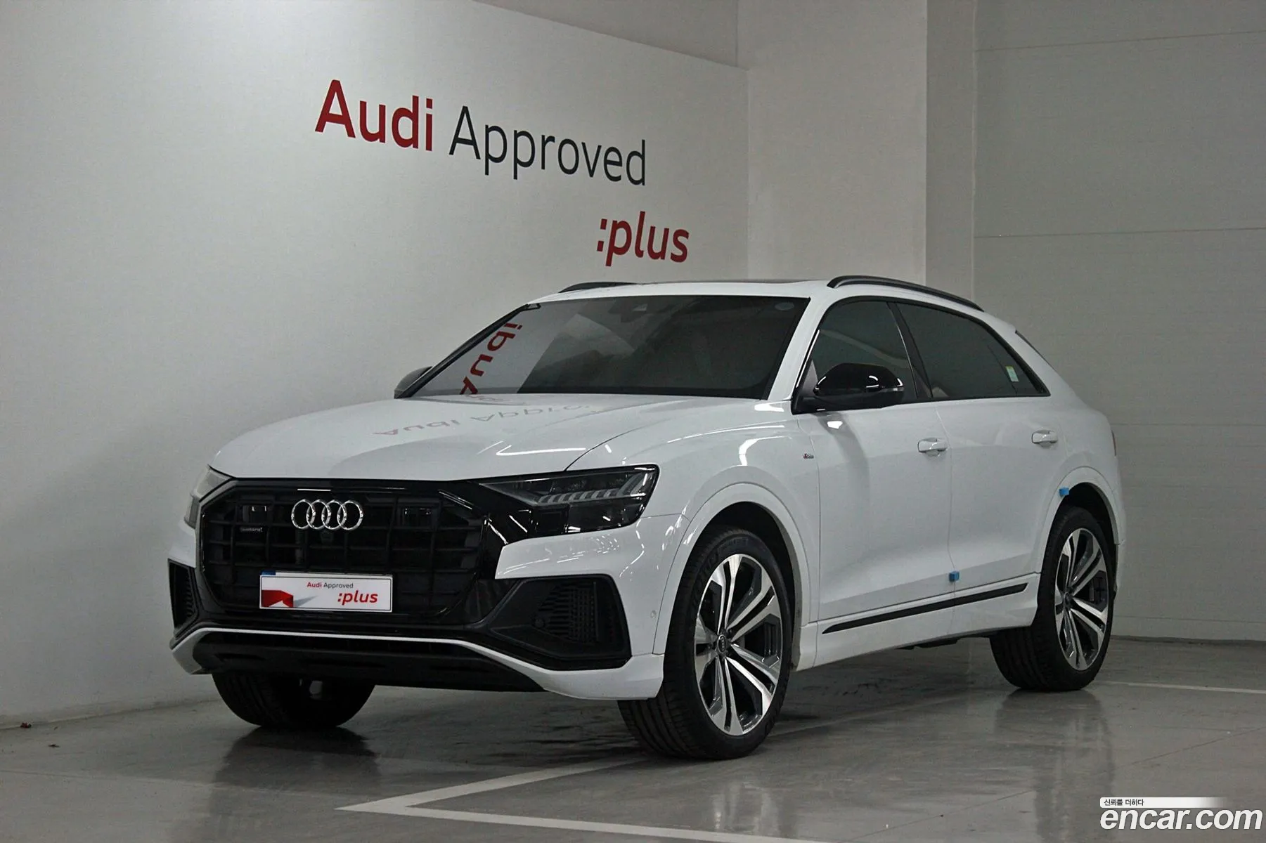 Audi Q8 2022 — 18