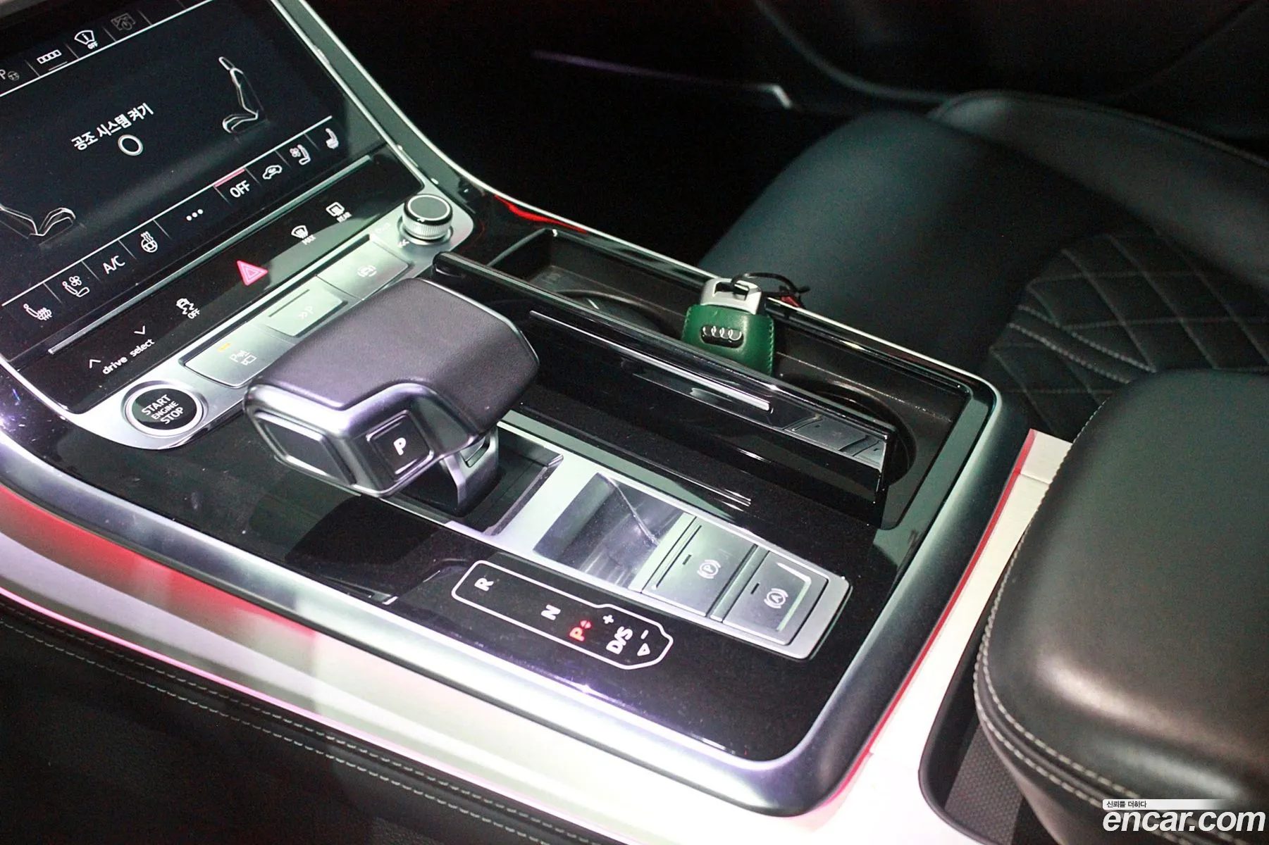 Audi Q8 2022 — 20