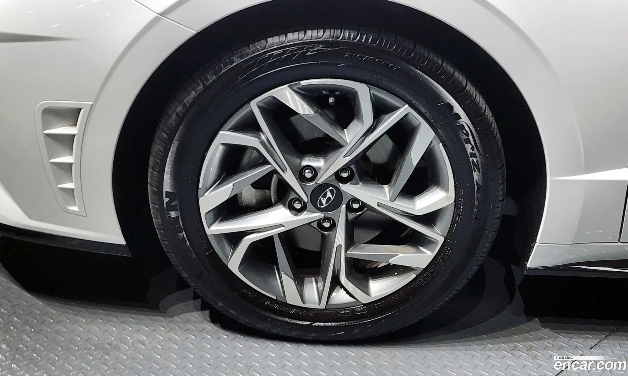 Hyundai Sonata 2022 — 12