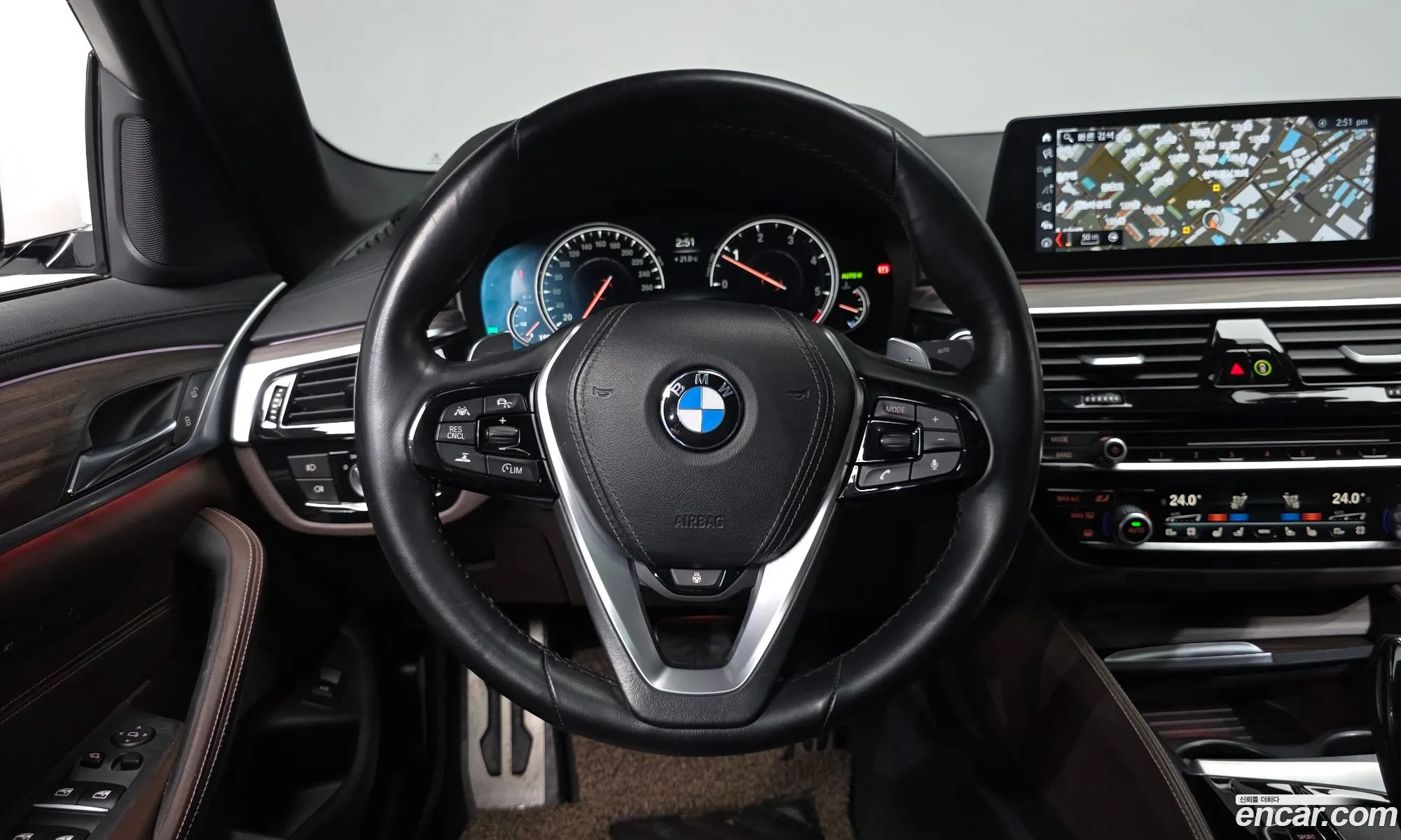 BMW 5 Series 2017 — 14