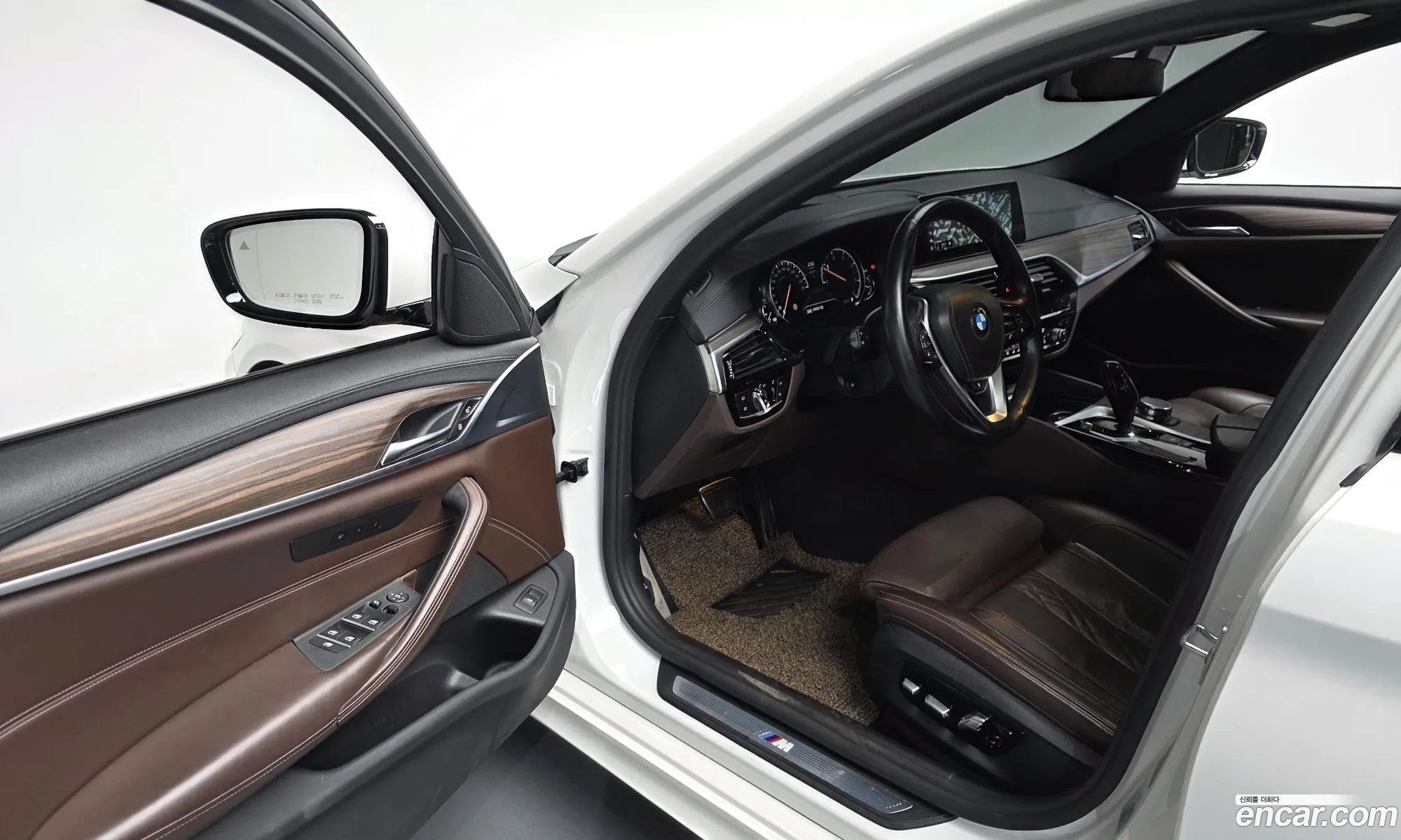 BMW 5 Series 2017 — 8