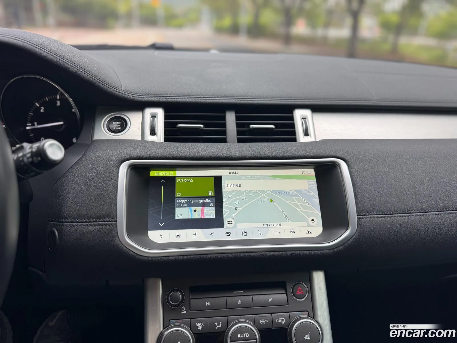Land Rover Range Rover Evoque 2018 — 12