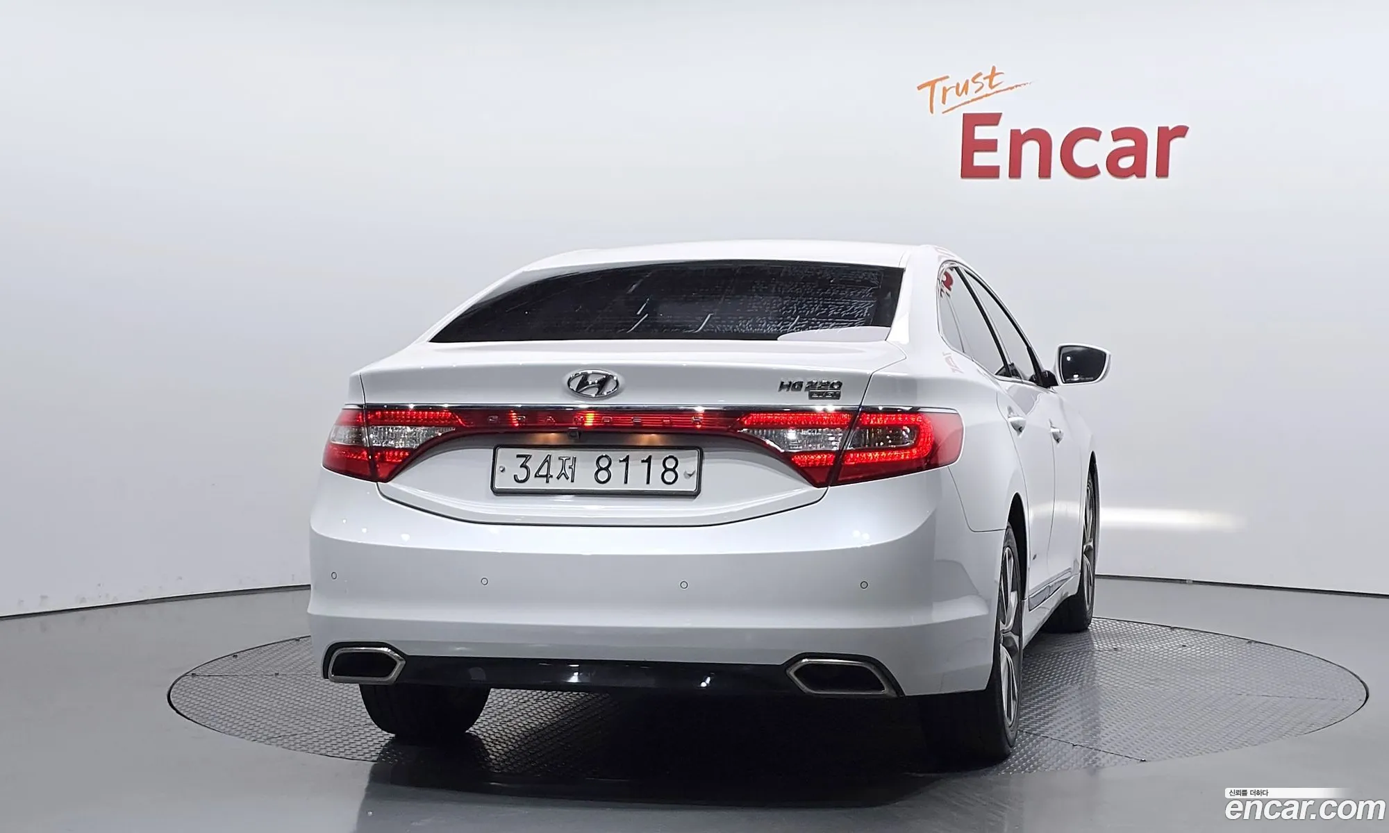 Hyundai Grandeur HG 2015 — 25