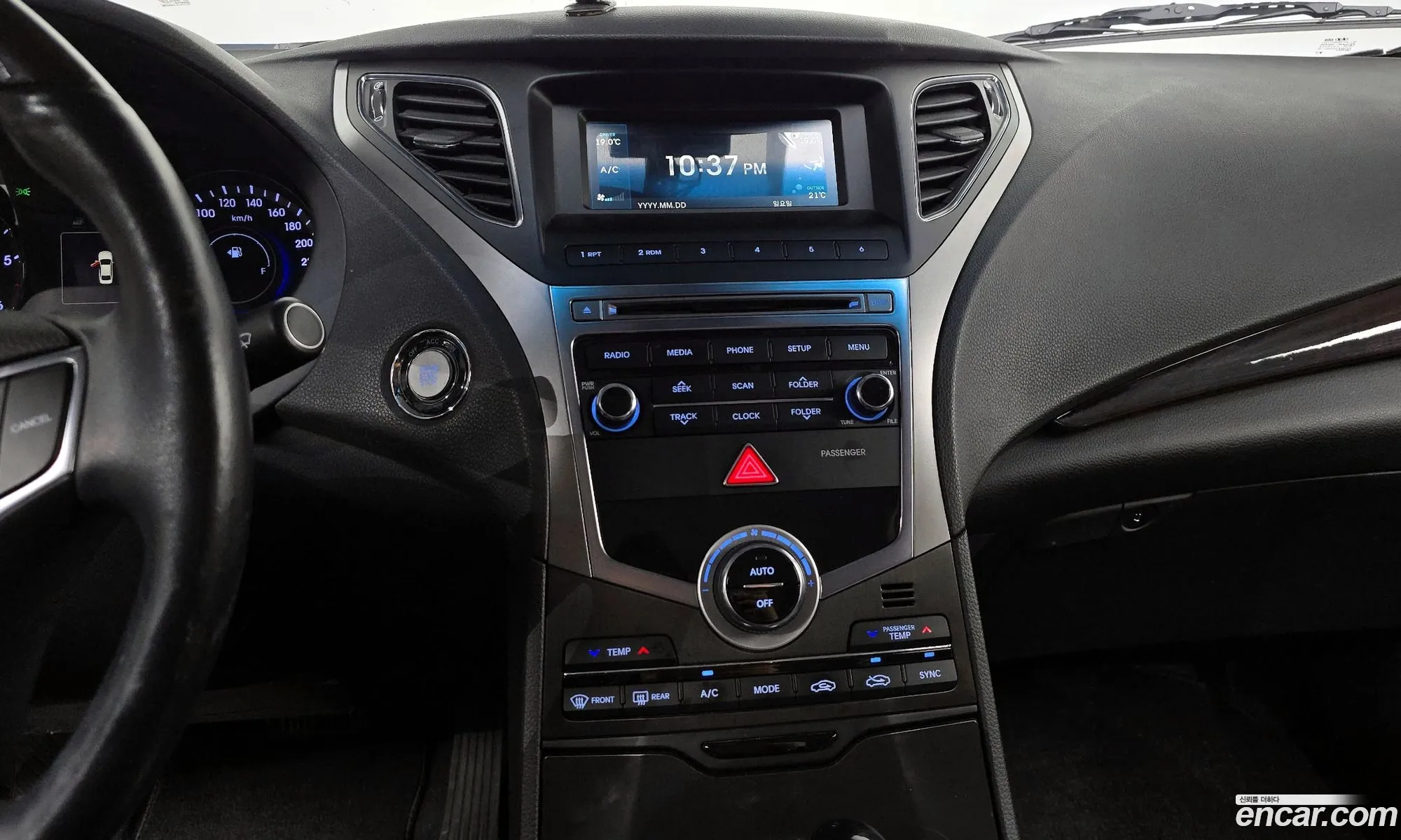 Hyundai Grandeur HG 2015 — 13