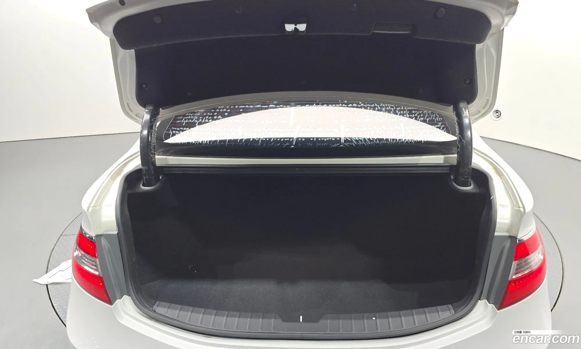 Hyundai Grandeur HG 2015 — 10