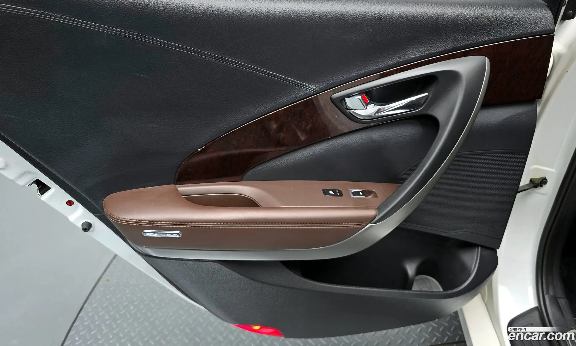 Hyundai Grandeur HG 2015 — 7