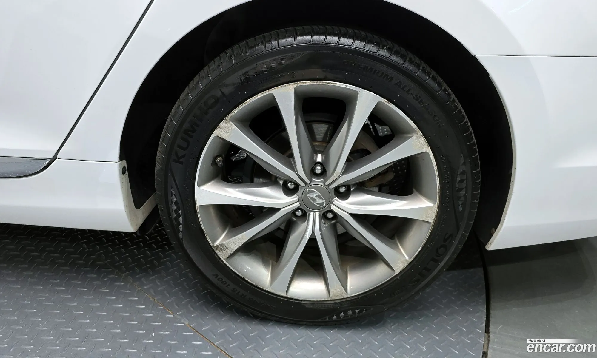 Hyundai Grandeur HG 2015 — 6
