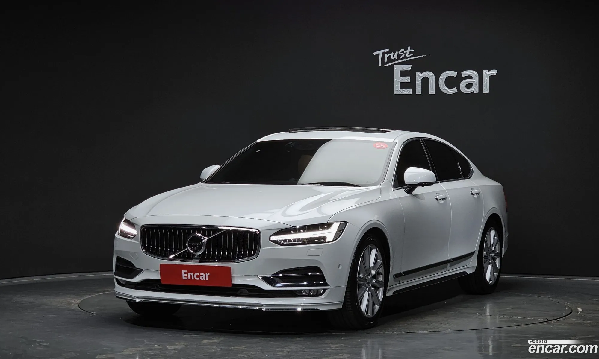 Volvo S90 2019 — 4