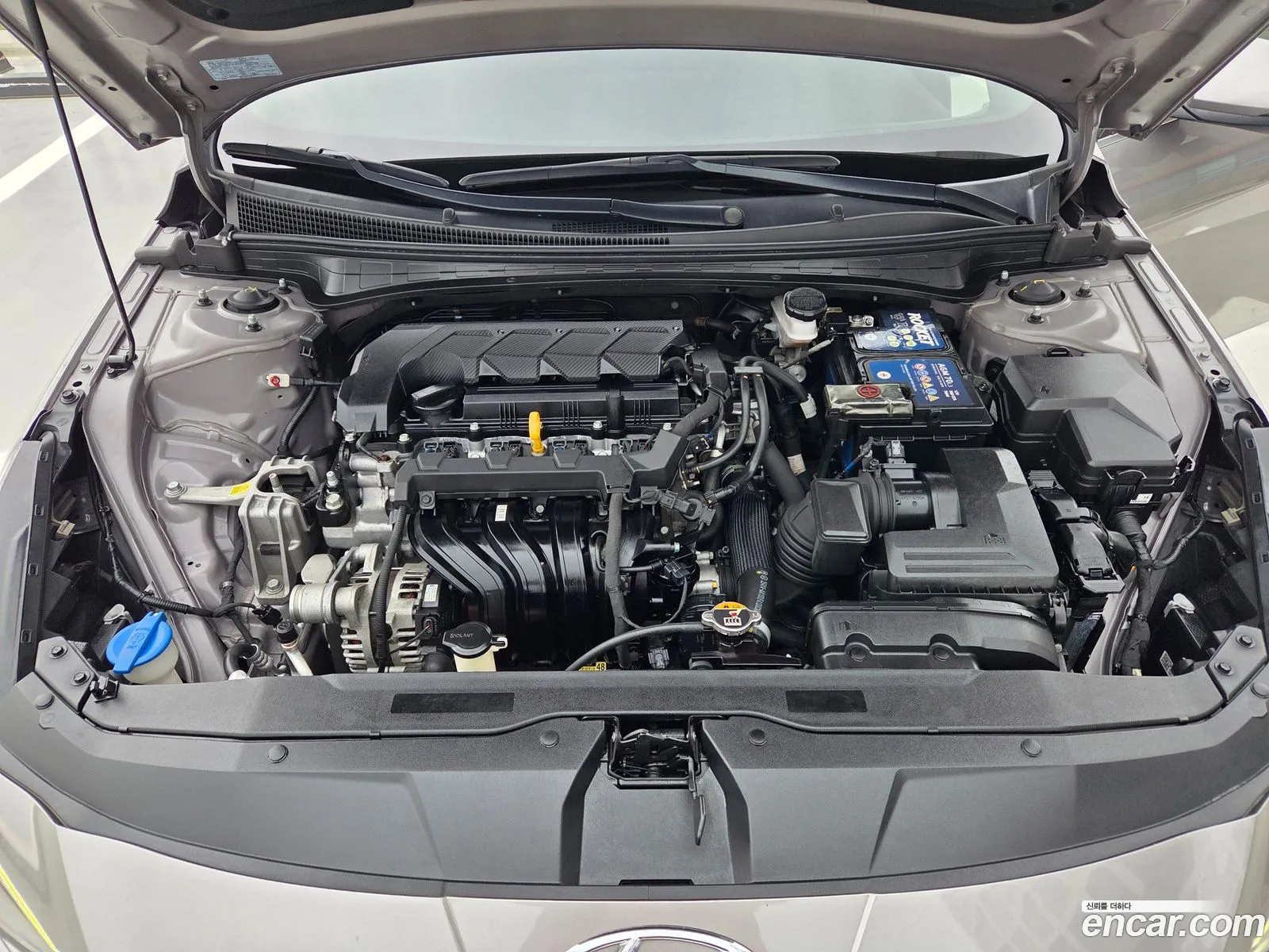 Hyundai Elantra 2020 — 7