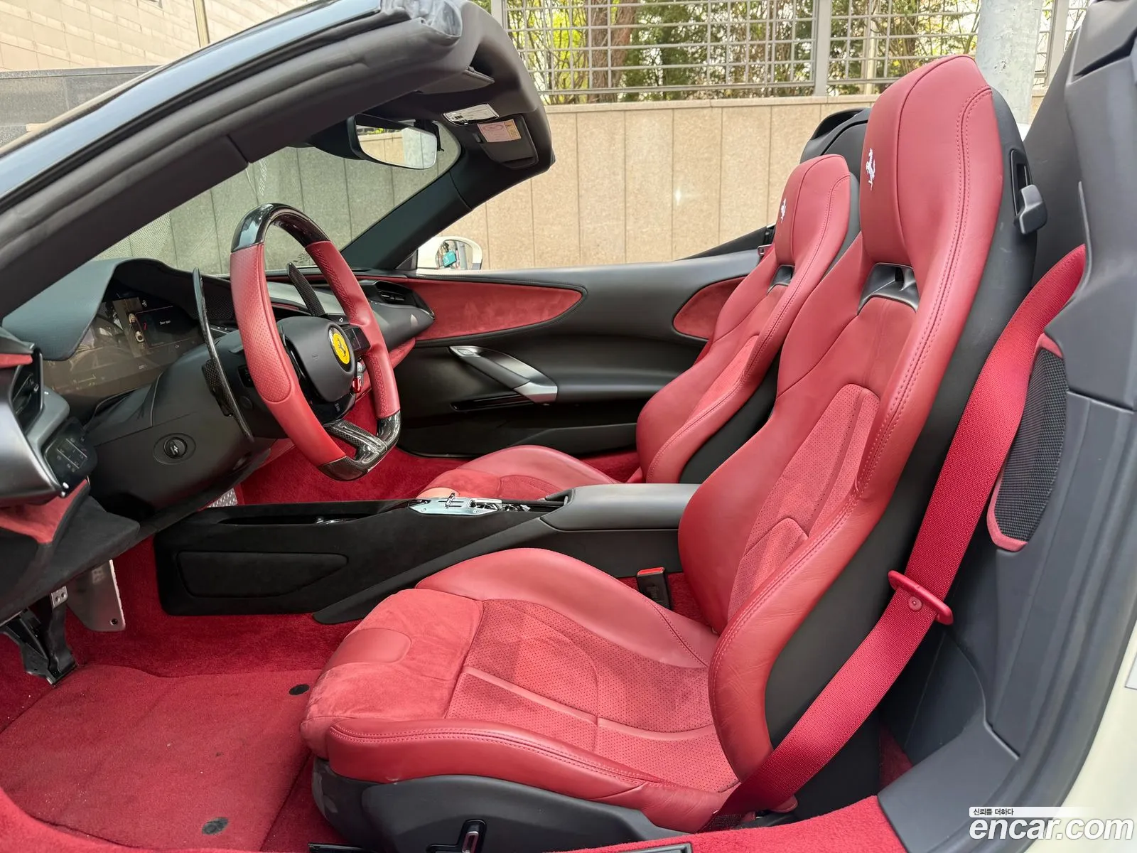Ferrari SF90 Spider 2023 — 4
