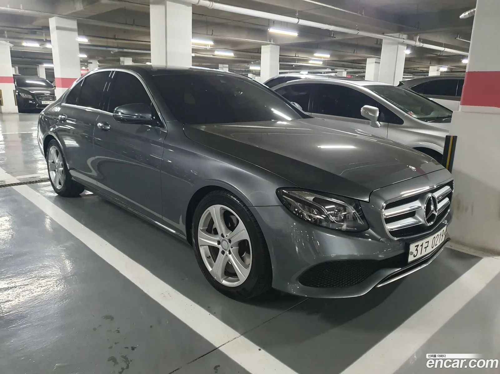 Mercedes-Benz E-Class W213 2016 — 13