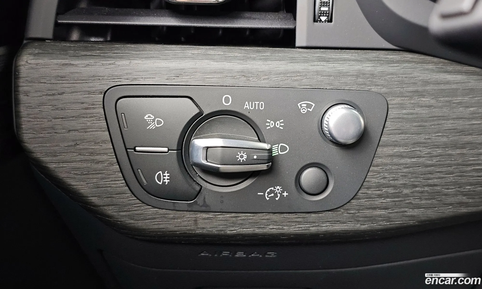 Audi A4 2023 WAUZZZF4XPA040857 — 2