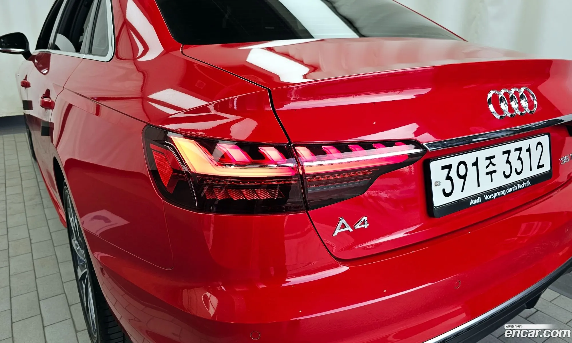 Audi A4 2023 WAUZZZF4XPA040857 — 28