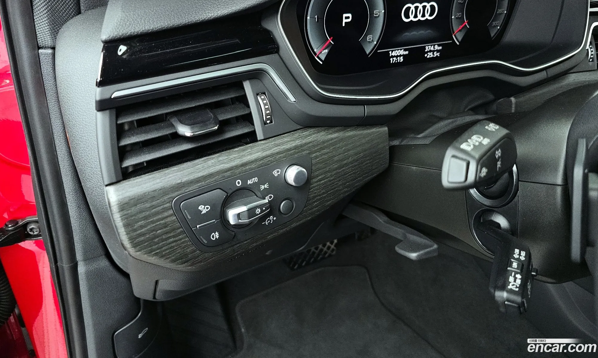 Audi A4 2023 WAUZZZF4XPA040857 — 29