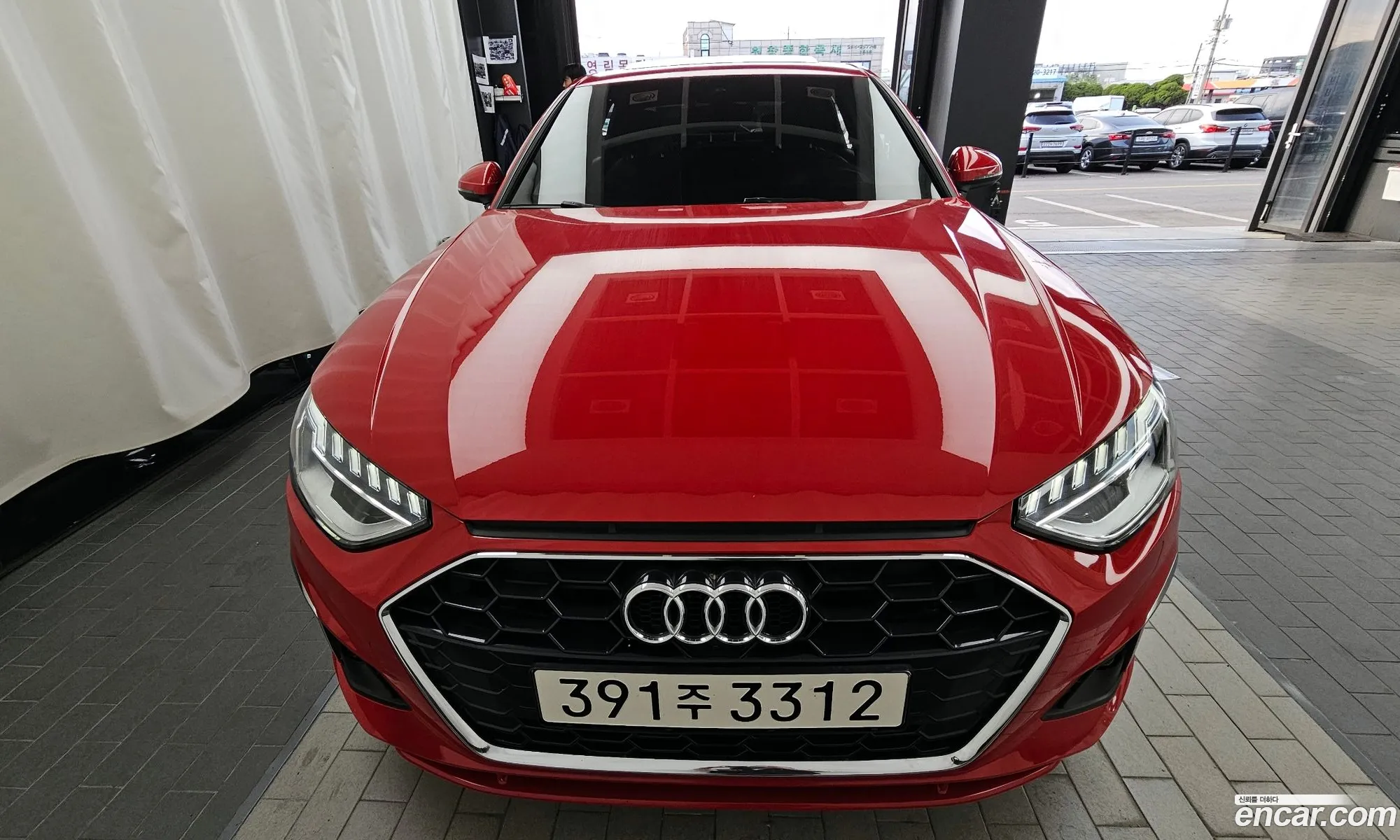 Audi A4 2023 WAUZZZF4XPA040857 — 4