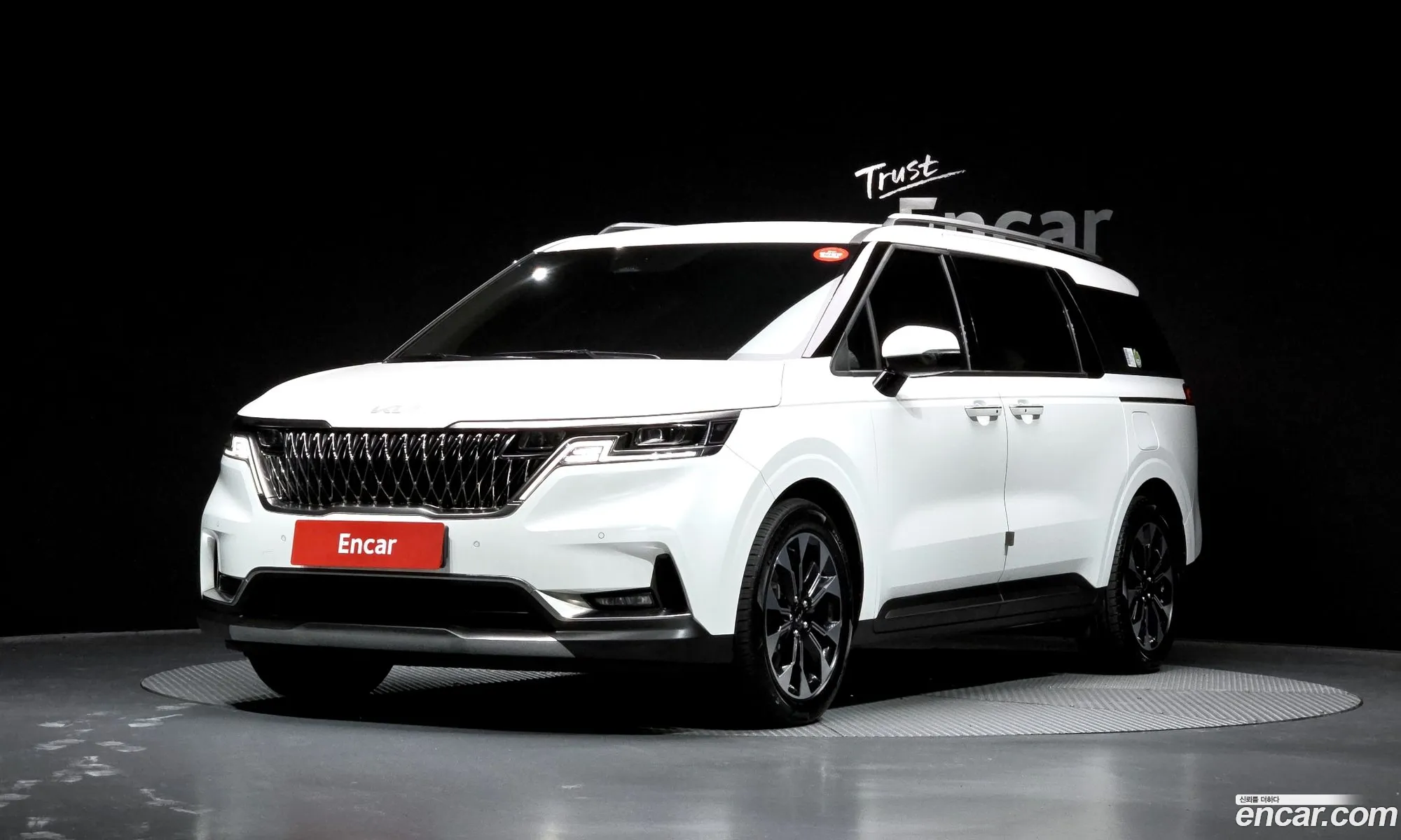 Kia Carnival 2023 — 28