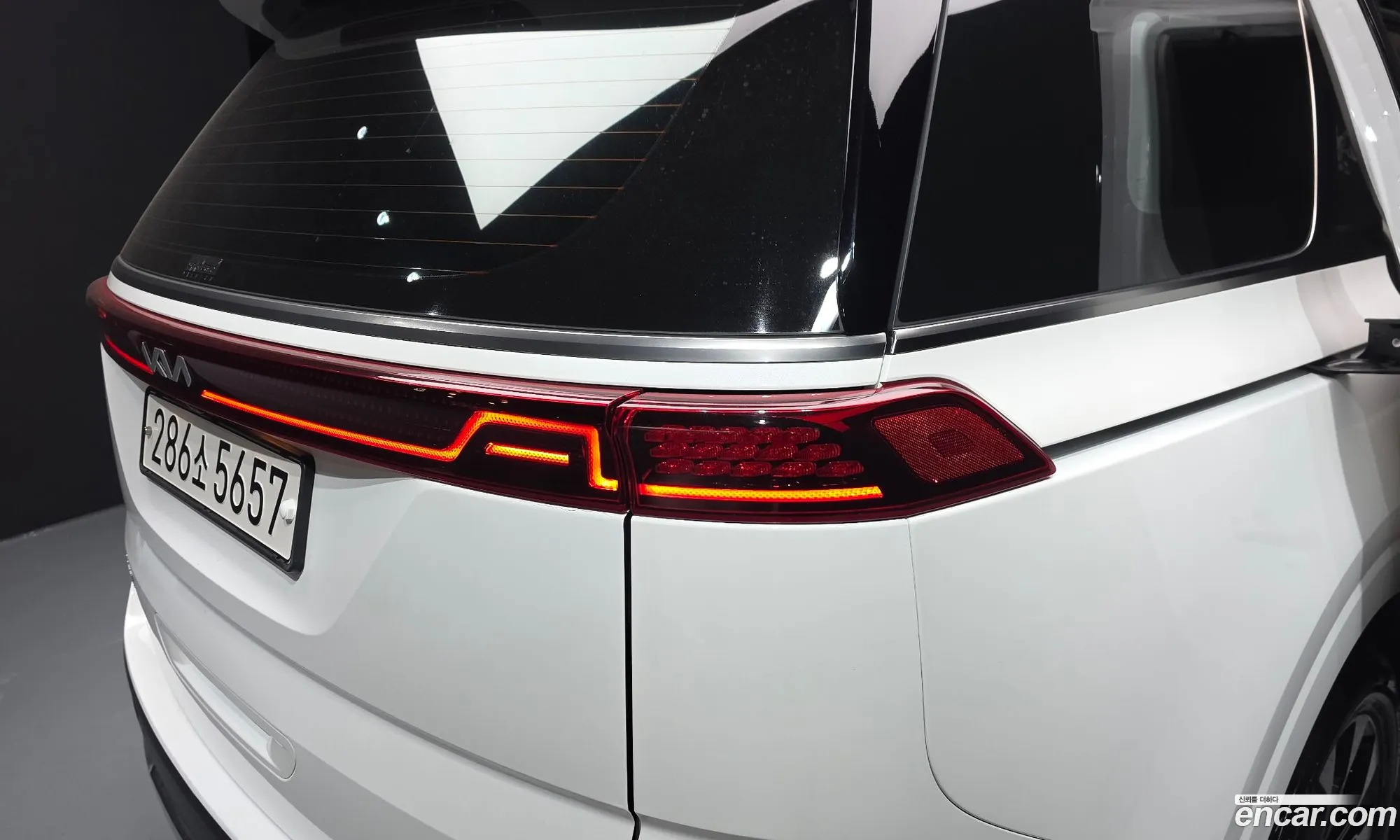 Kia Carnival 2023 — 6