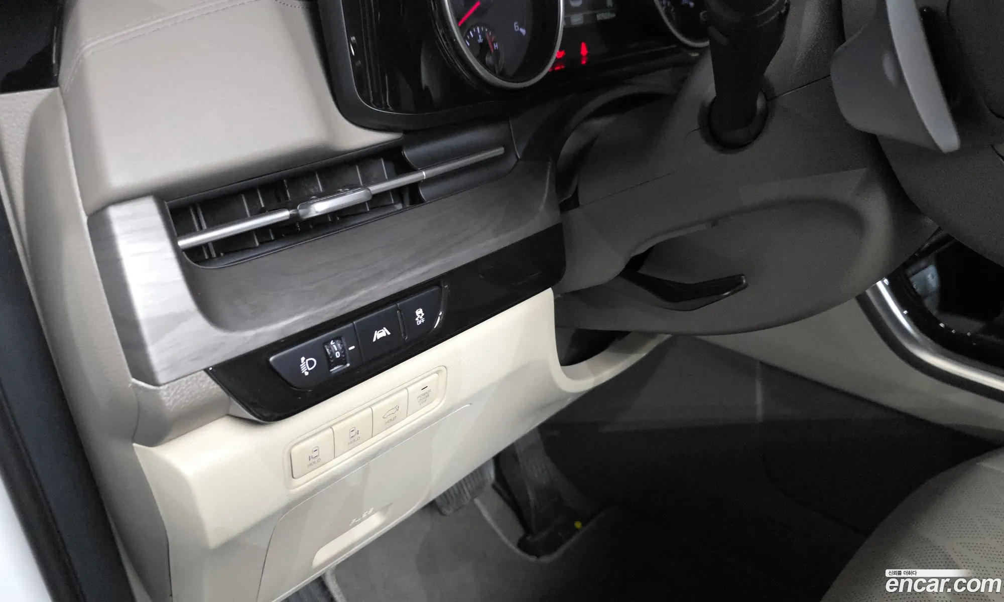 Kia Carnival 2023 — 27