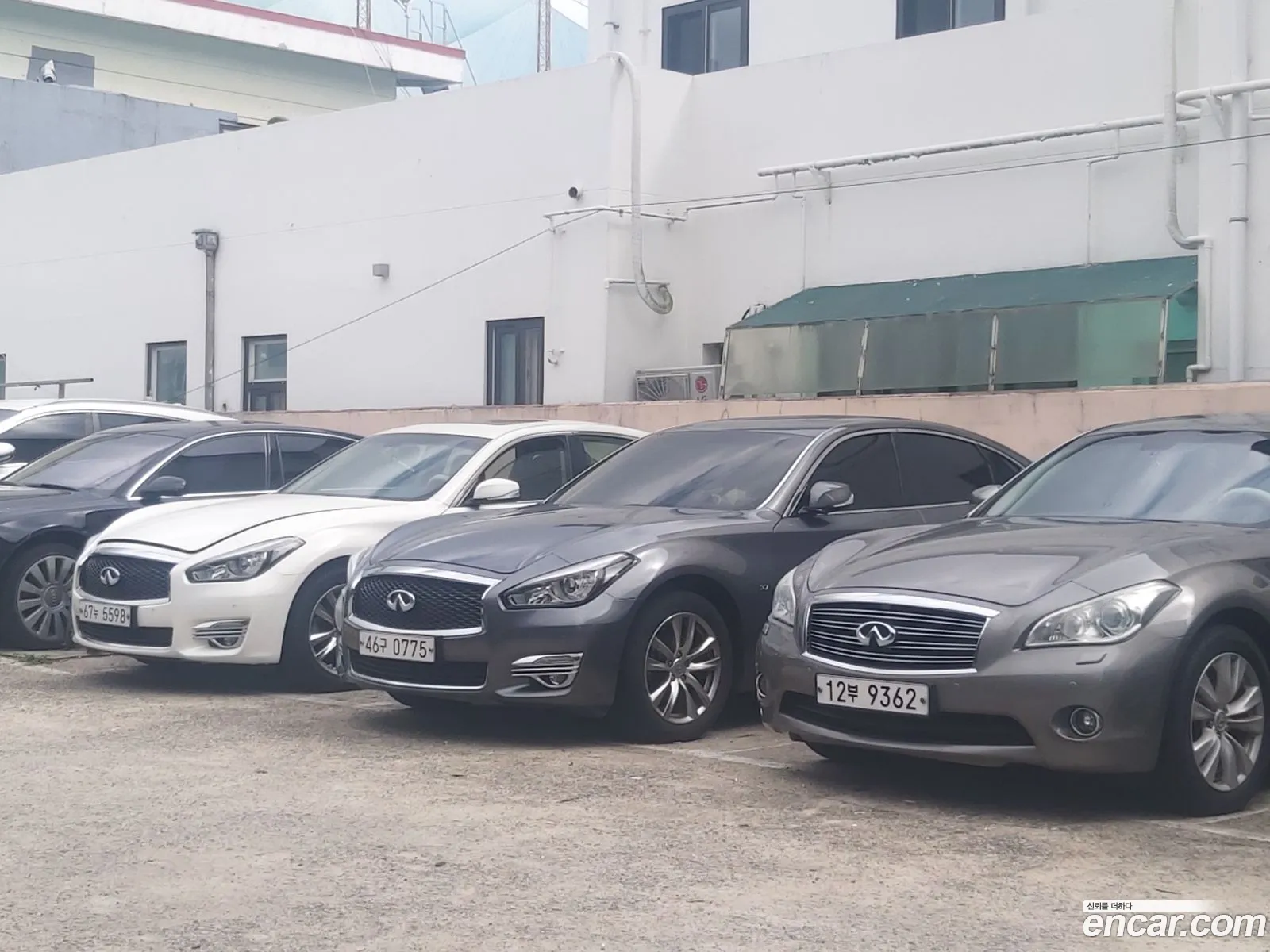 Infiniti Q70 2015 — 13