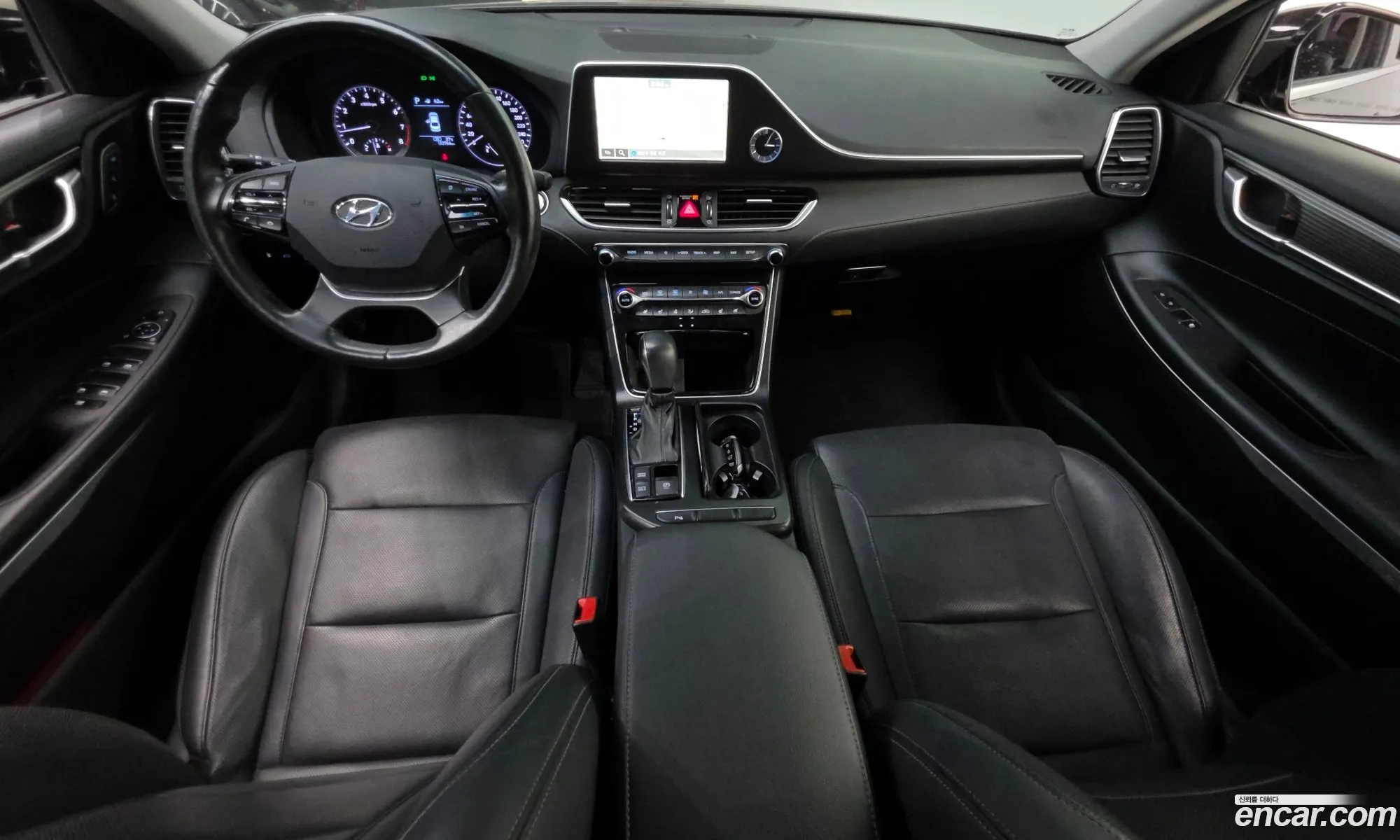 Hyundai Grandeur IG 2017 — 17