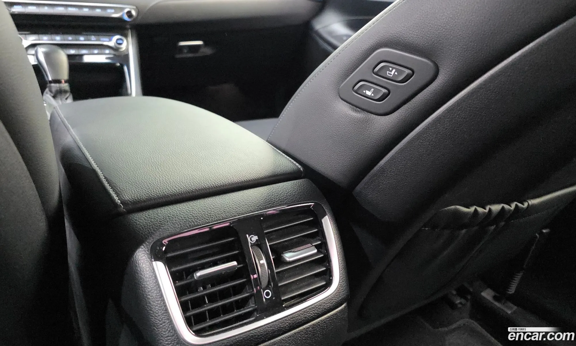 Hyundai Grandeur IG 2017 — 25