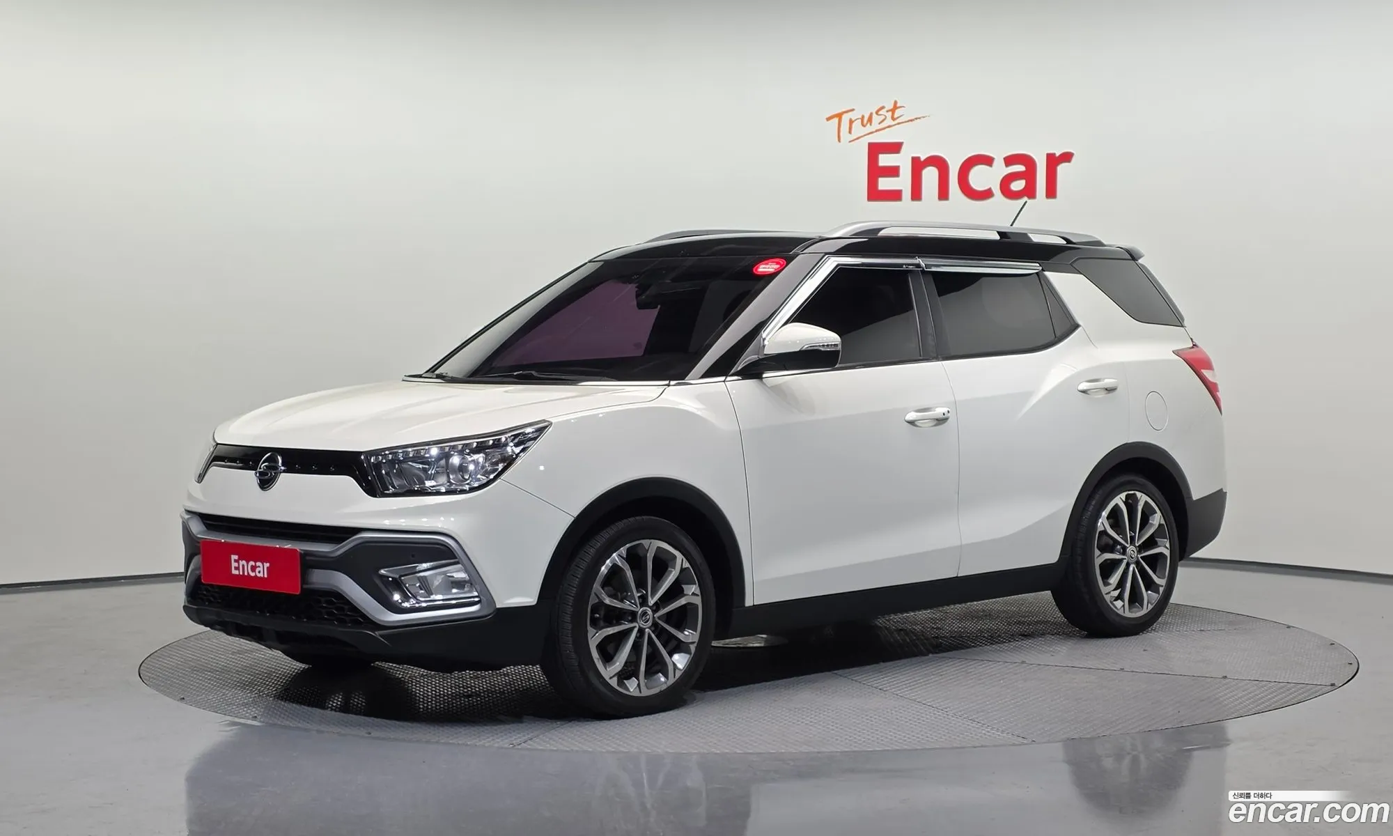 KG Mobility (SsangYong) Tivoli Air 2017 — 17