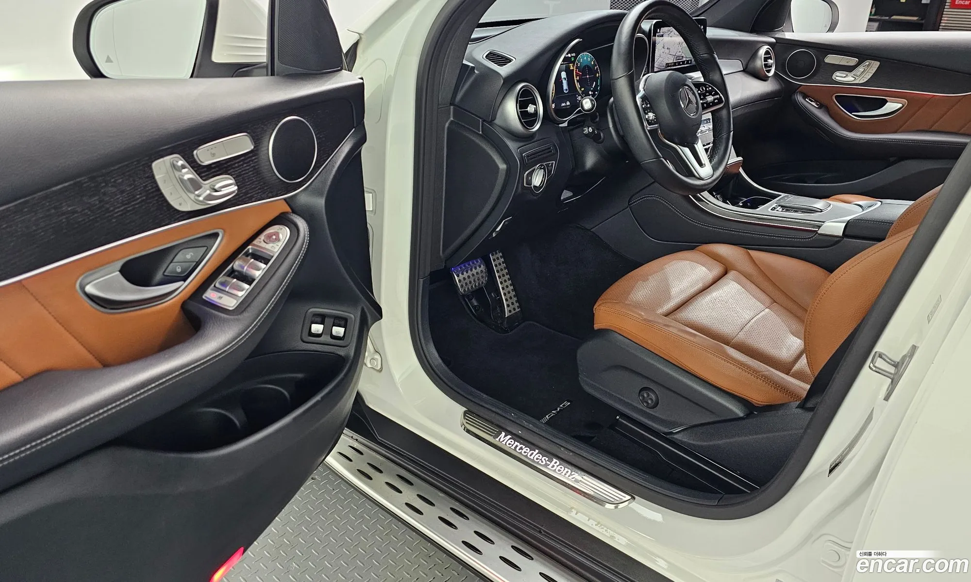 Mercedes-Benz GLC-Class X253 2020 — 27