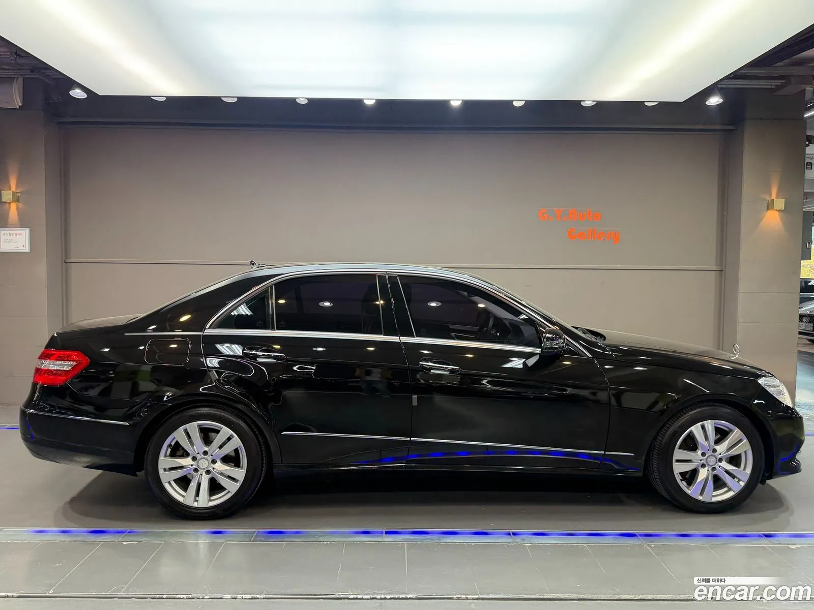 Mercedes-Benz E-Class W212 2010 — 8