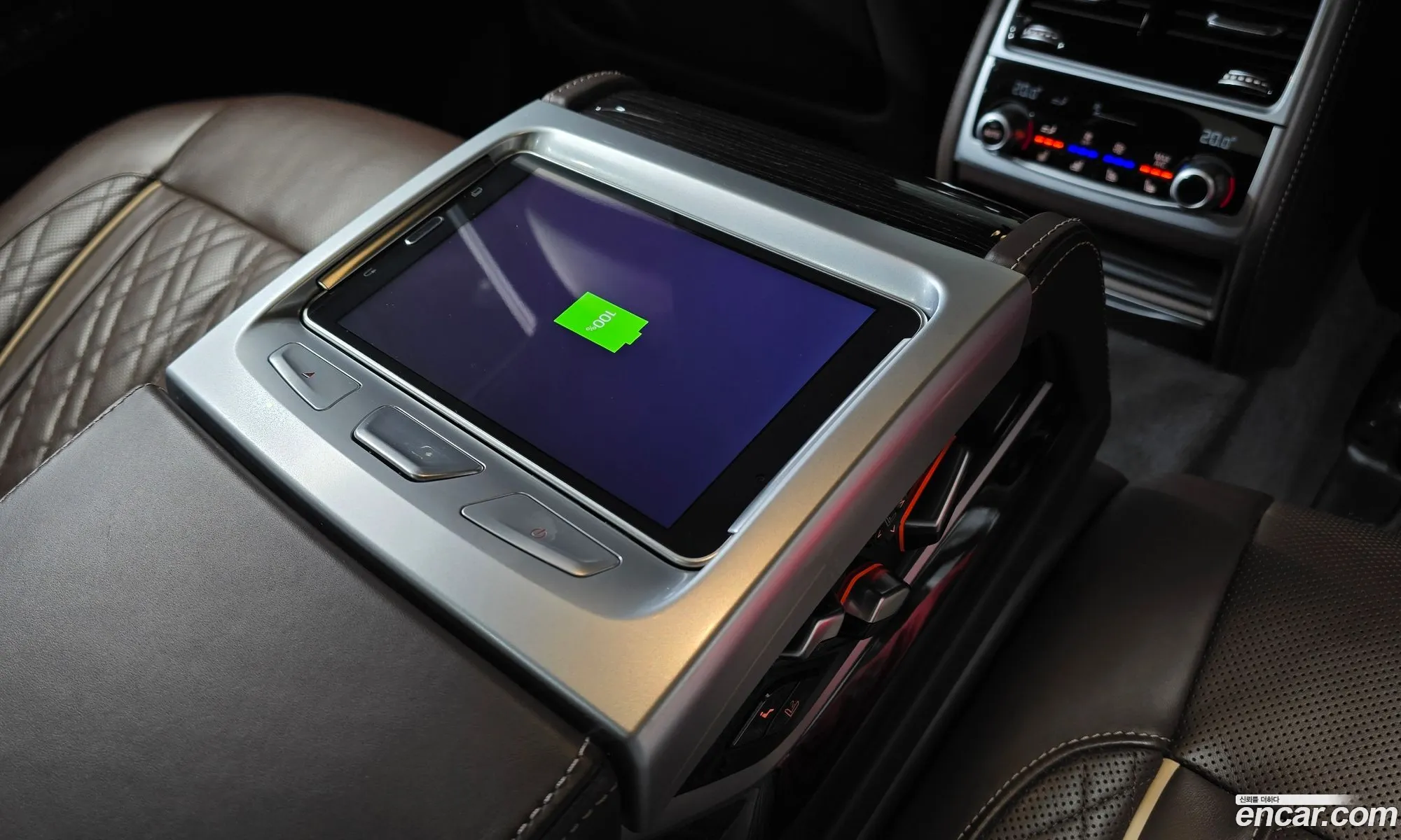 BMW 7 Series 2020 WBA7R2102LCD88480 — 28