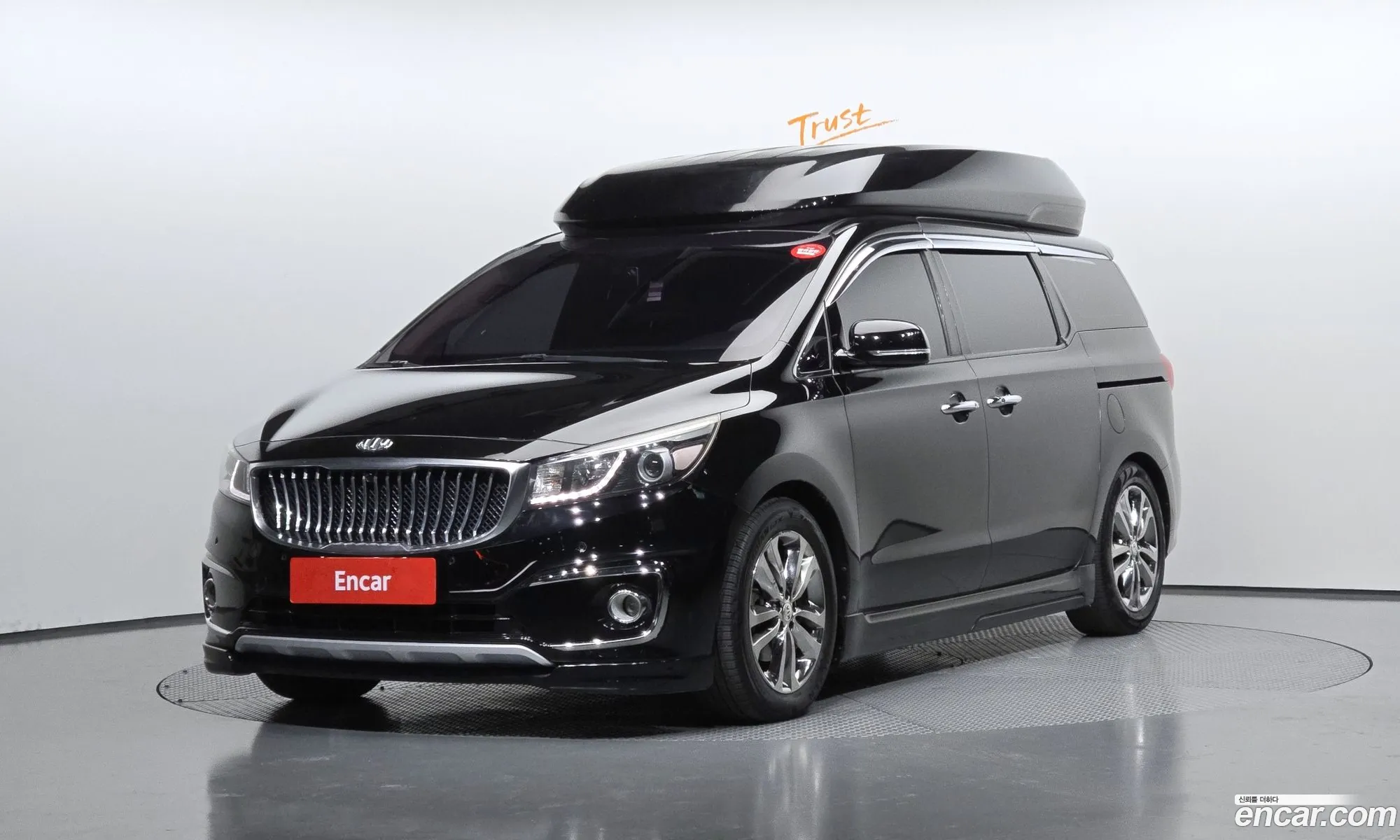 Kia Carnival 2015 — 6