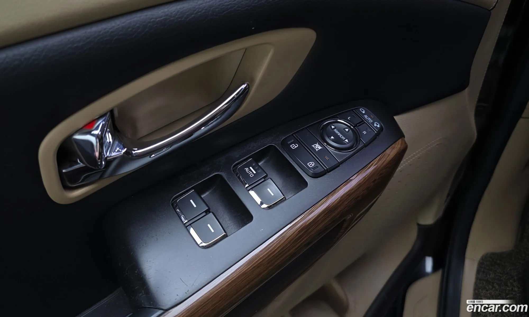 Kia Carnival 2015 — 2