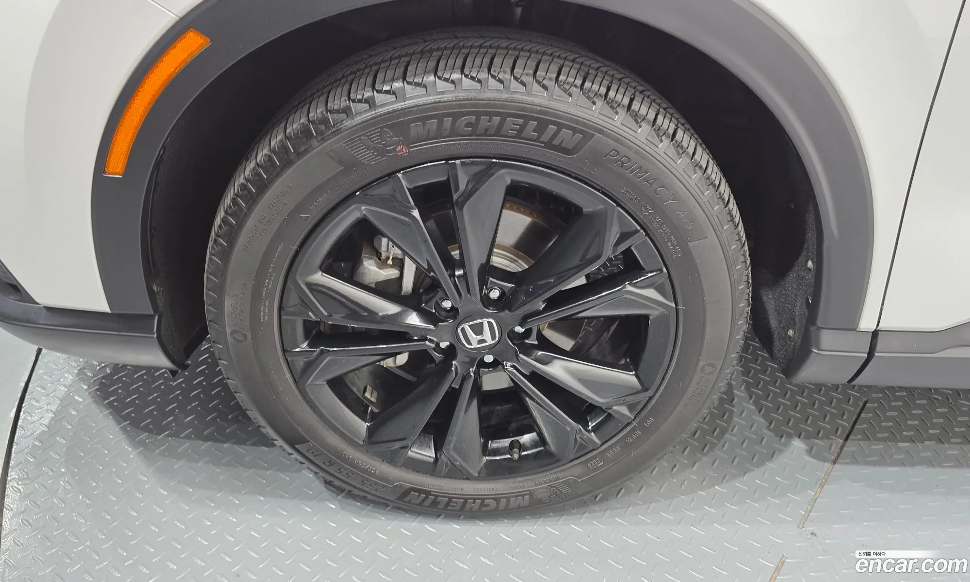 Honda CR-V 6th Gen 2023 — 12