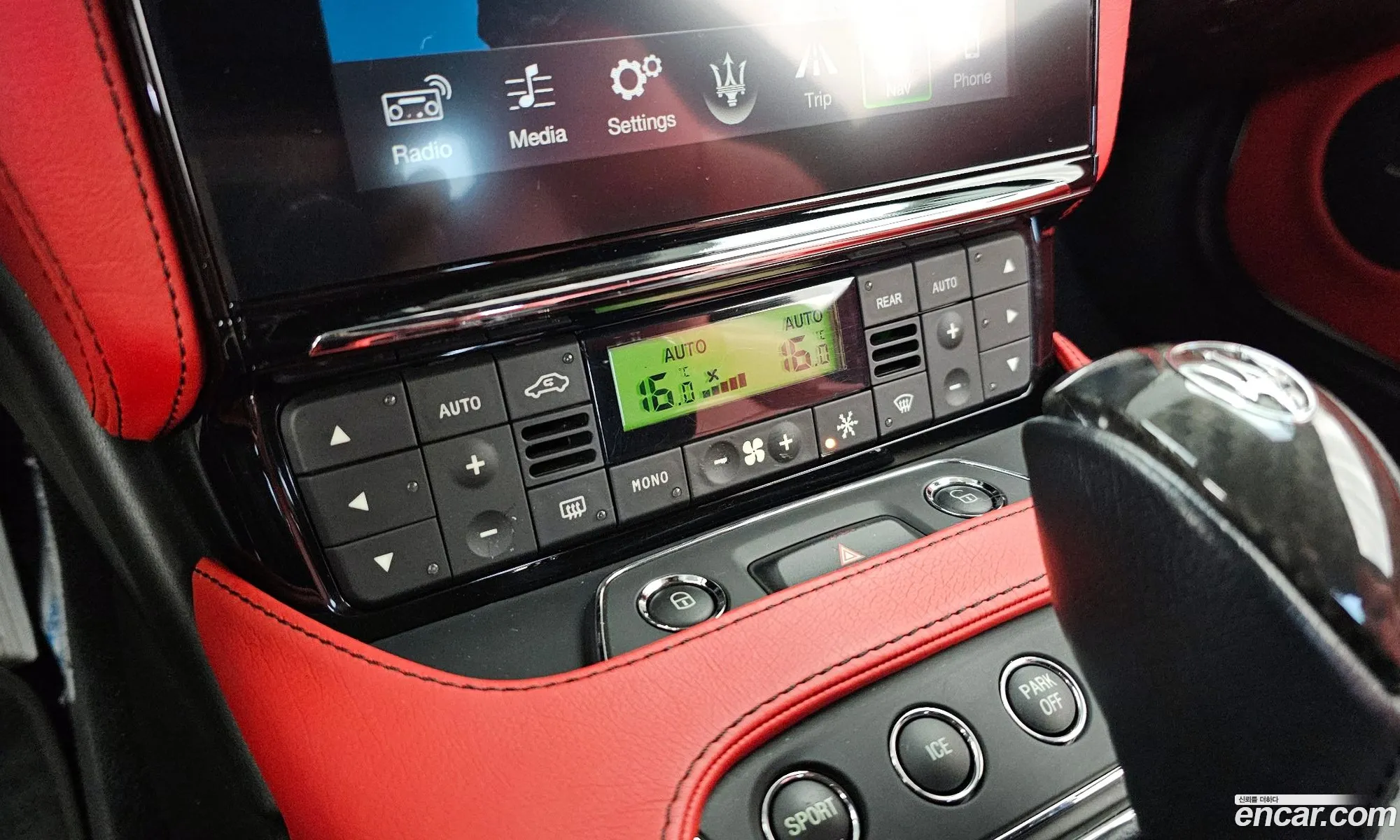 Maserati GranTurismo 2019 ZAMVL45F4K0310264 — 31