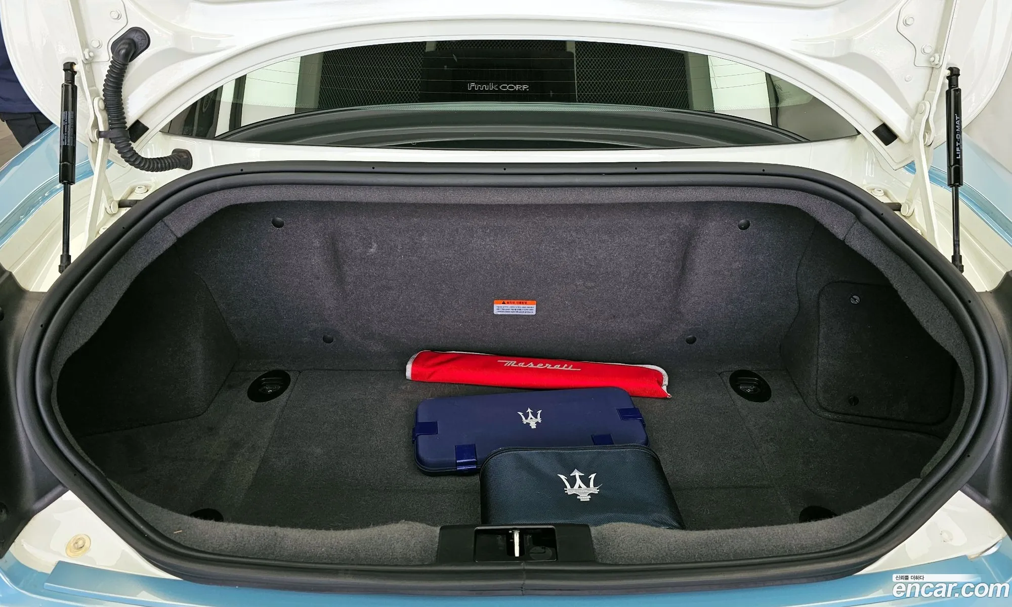 Maserati GranTurismo 2019 ZAMVL45F4K0310264 — 34